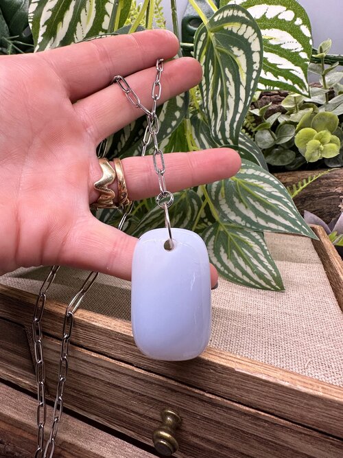 Chalcedony Pillow