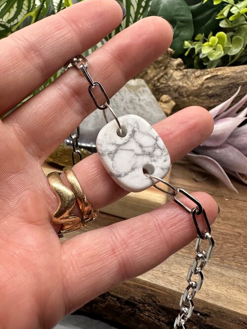 Howlite Bracelet