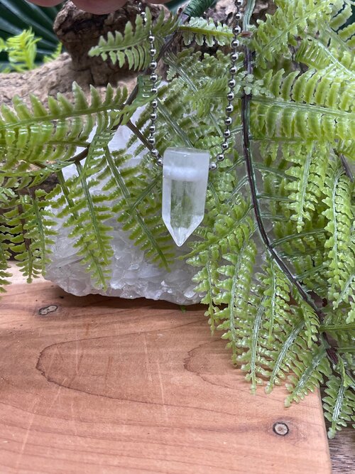 Quartz point