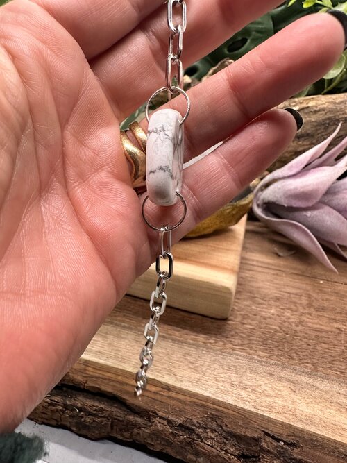Howlite Bracelet