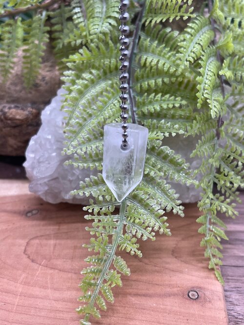 Quartz point