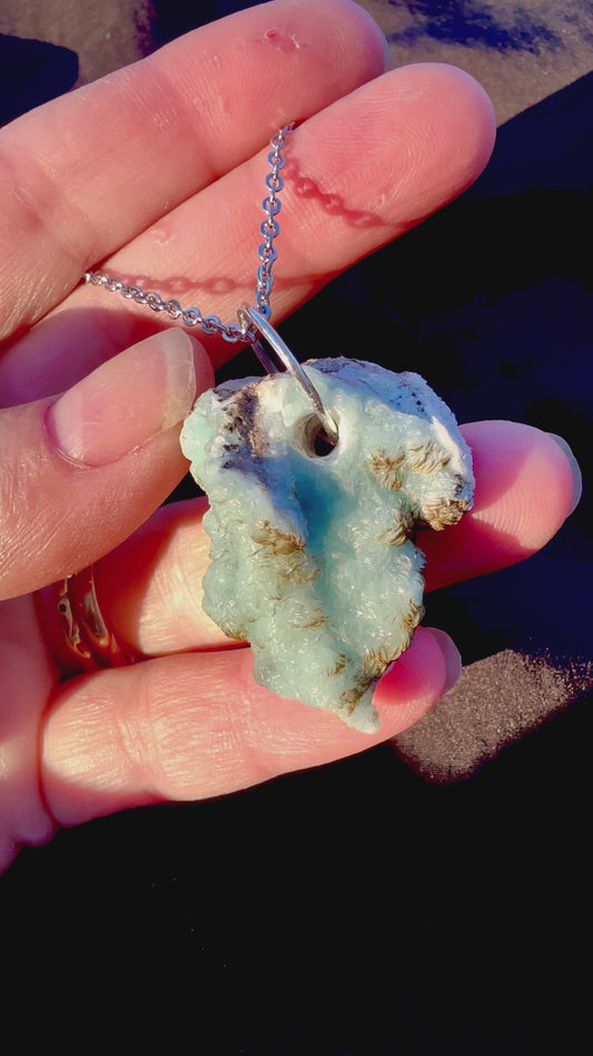 Raw Hemimorphite
