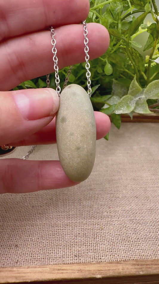 Glow Pebble